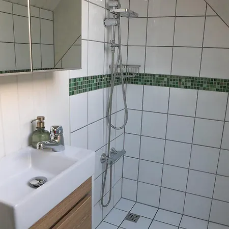 Townhouse With Sea View 히르츠할즈