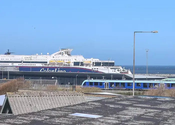 Townhouse With Sea View Hirtshals